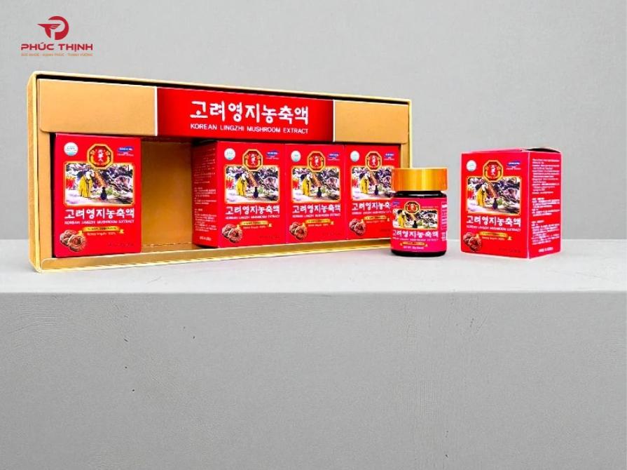 Bên trong bao bì sẽ có 5 lọ nhỏ, mỗi lọ 50g