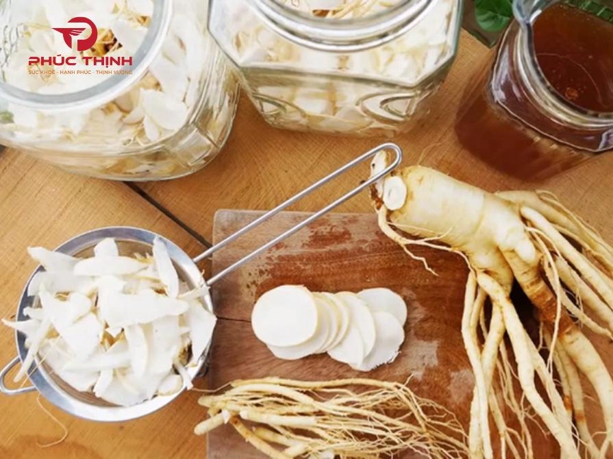 Tại sao nên ngâm sâm với mật ong?