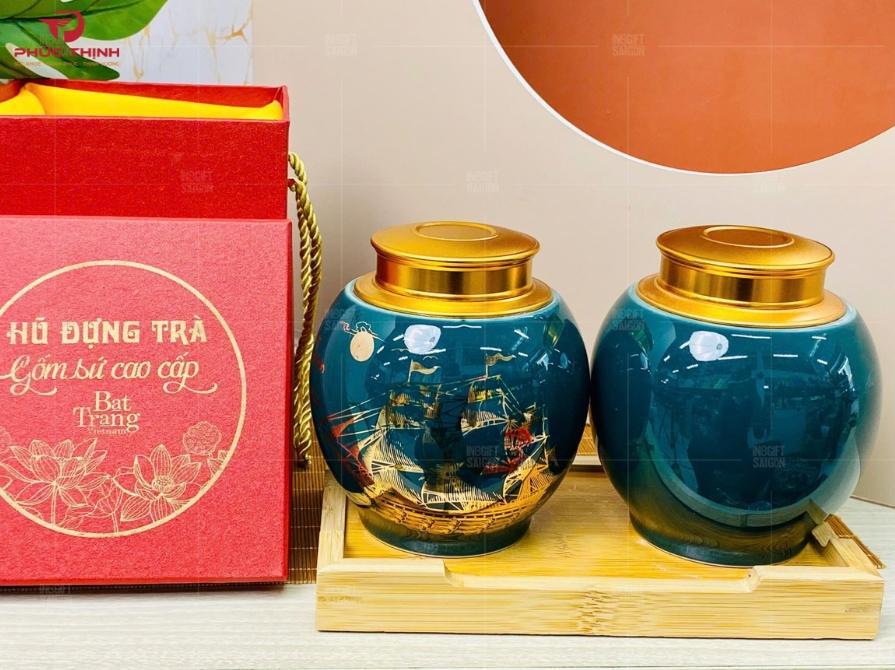 Những món quà đẹp dành cho ai yêu thích văn hóa và nghệ thuật cũng thường được quan tâm