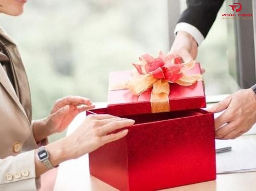 Thị trường quà Tết ngày càng đa dạng - Người tiêu dùng cần gì?