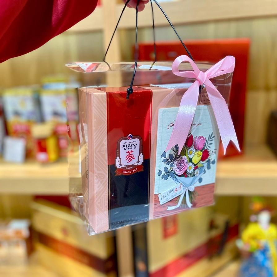 Chọn quà sao cho đúng và tinh tế là một câu hỏi khó