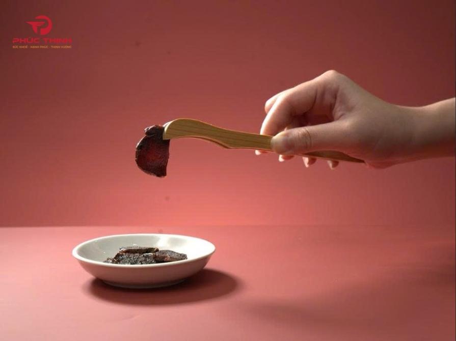 Hình ảnh sản phẩm hồng sâm Lai Châu Thái Minh hữu cơ (hộp 14 gói)