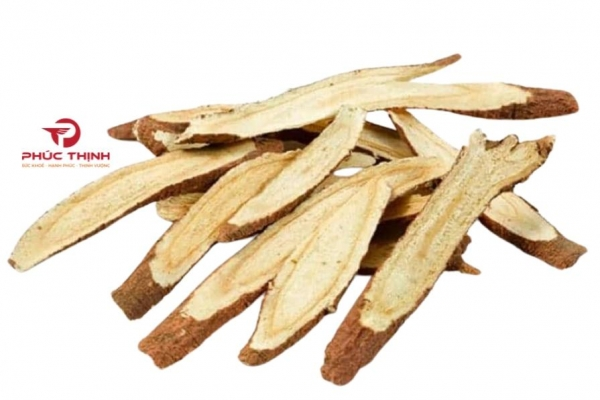 Cam Thảo: Dược Liệu Quý Giúp Bảo Vệ Sức Khỏe & Những Điều Cần Biết