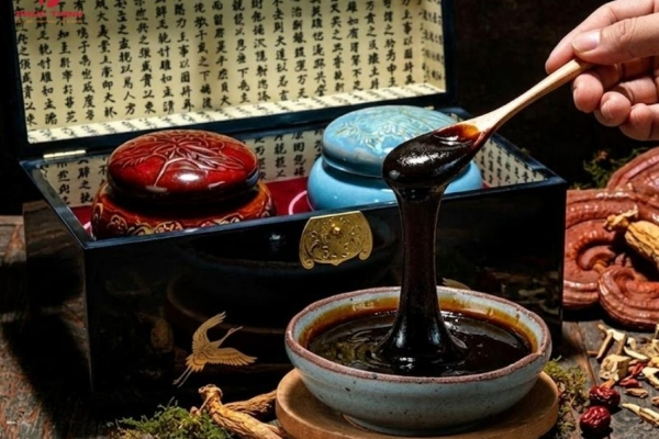 Giá cao hồng sâm Hàn Quốc 6 năm tuổi vì sao chênh lệch từ vài trăm nghìn đến vài triệu?