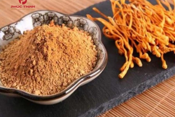 Ăn đông trùng hạ thảo vào lúc nào? Hướng dẫn chi tiết